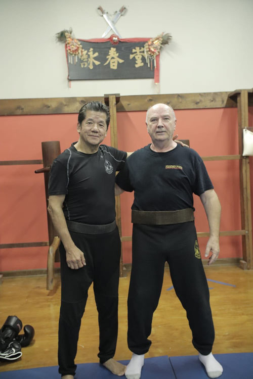 The Dragon Wing Chun Kung Fu School provides classes for training,